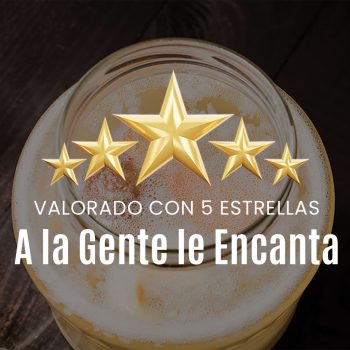 Tarro de kéfir de agua preparado en casa